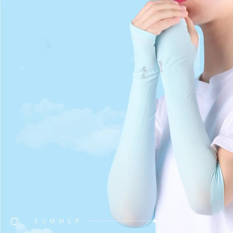 UV-Protective Cycling Arm Sleeves with Hand Covers
