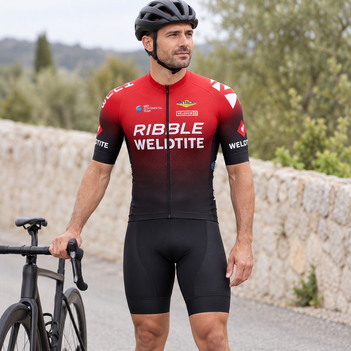 Cyclist wearing Men's Breathable High-Stretch Cycling Jersey